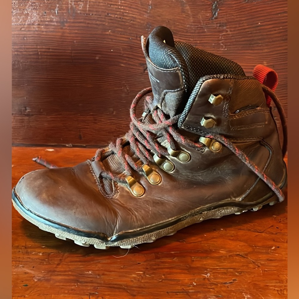 Vivo Barefoot women’s Tracker boot